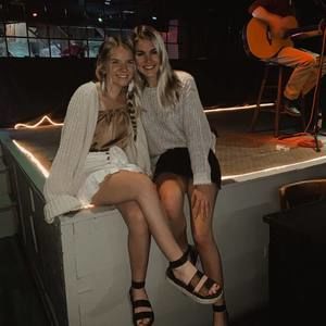 Meet your Posher, Lexie